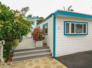 21 Copra Ln, Pacific Palisades, CA 90272