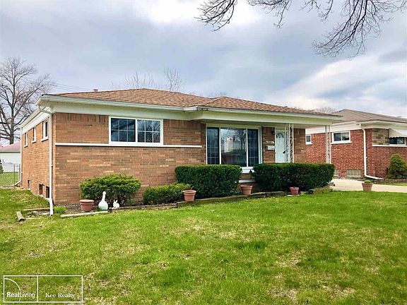 2nd image of 28531 Rockwood St