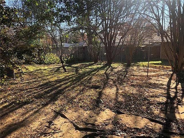 2nd image of 2210 Druid Dr
