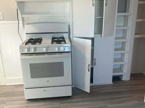 26 Highland Ave Floor 2, Braintree, MA 02184