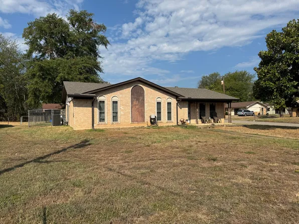 413 Norcross St, Longview, TX 75604