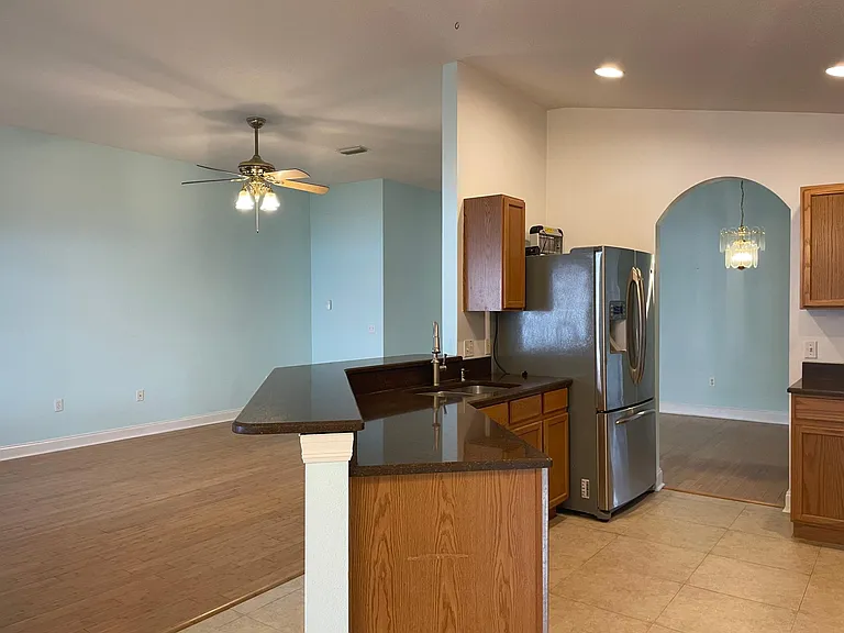 7169 Hamilton Park Blvd — Photo 7