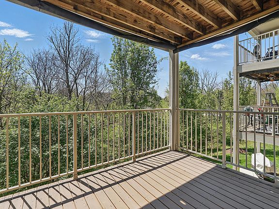 2nd image of 2393 Twelve Oaks Dr