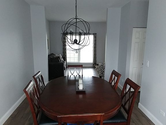 5th image of 2791 Fairfax Ln