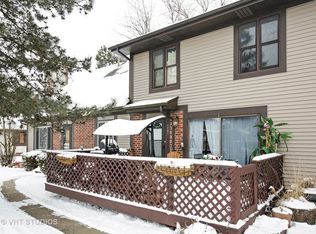 1737 Raintree Ct #1737, Sycamore, IL 60178