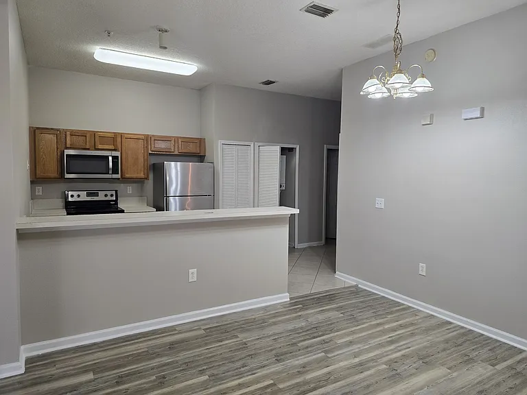 6105 Maggies Cir #105 — Photo 11