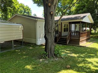 73 Ann Marie Ln, Honeoye, NY 14471