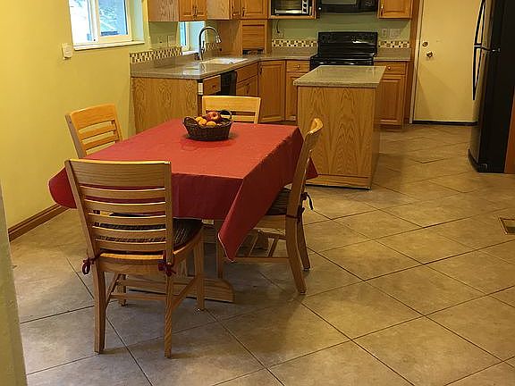Tiled dining room/kitchen