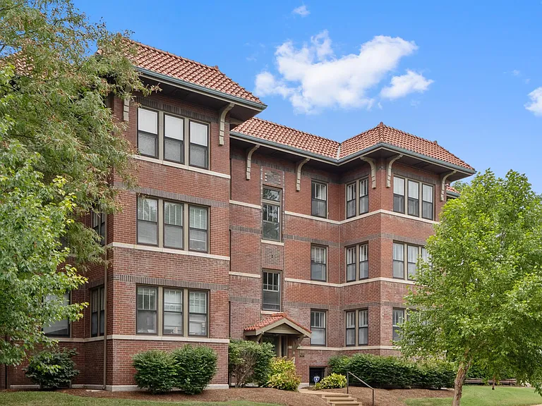 5803 Waterman Blvd #3W — Photo 19