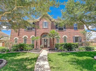 2509 Sparkling Brook Ct, Pearland, TX 77584