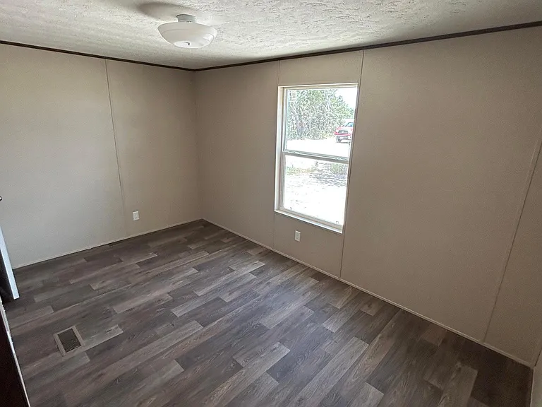 5670 E Highway 290 — Photo 5