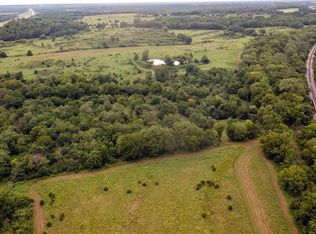 W 271st St, Paola, KS 66071