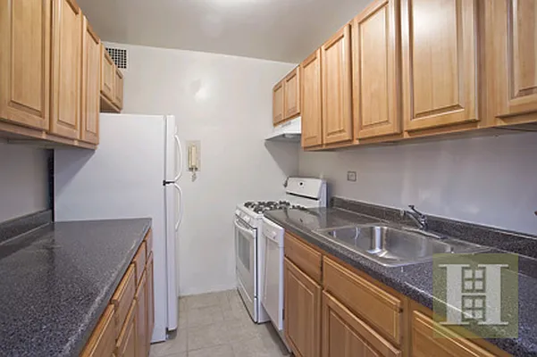 Sold by Halstead Real Estate | media 12