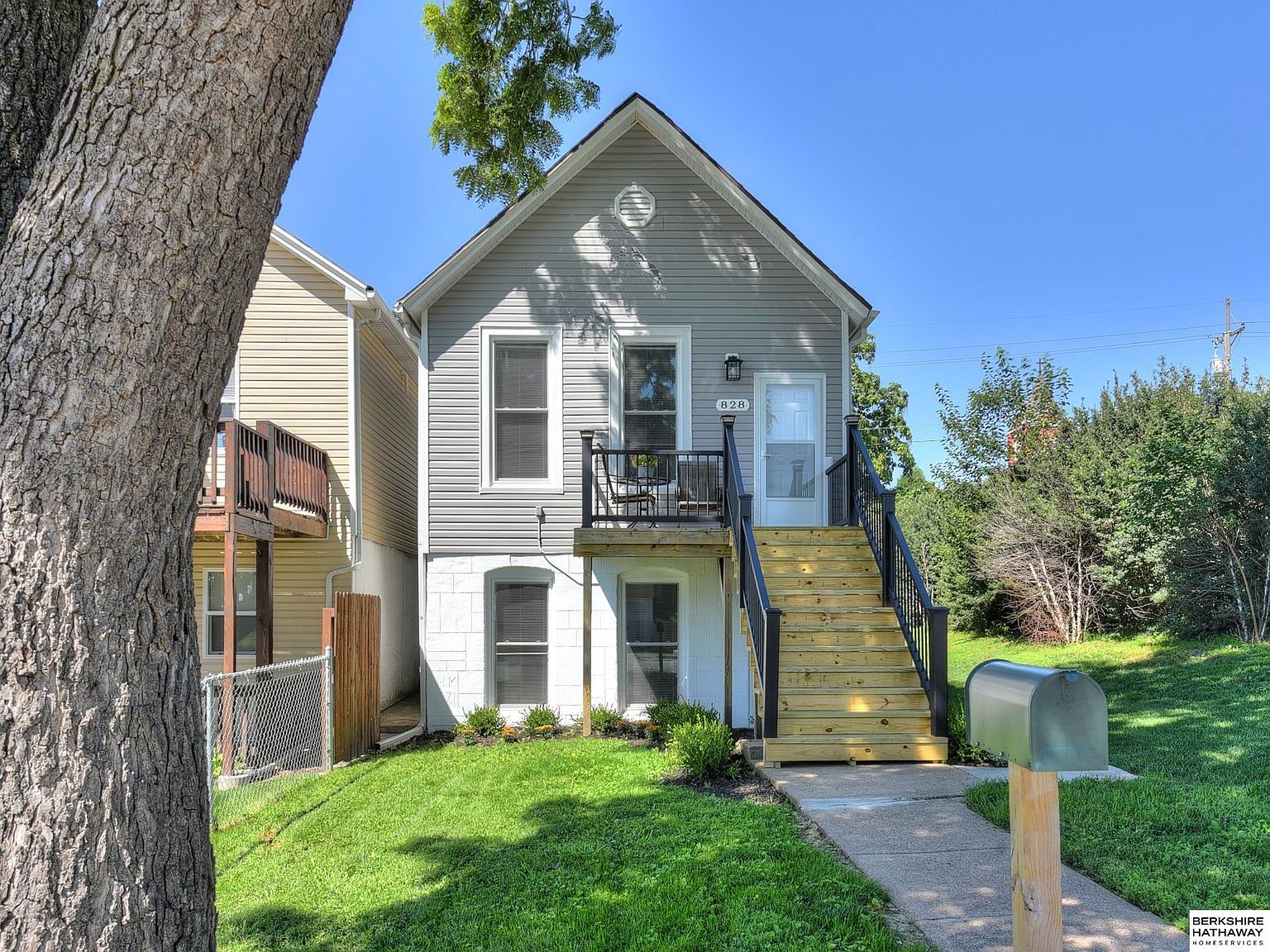 828 S 21st St, Omaha, NE 68108 MLS 22320796 Zillow