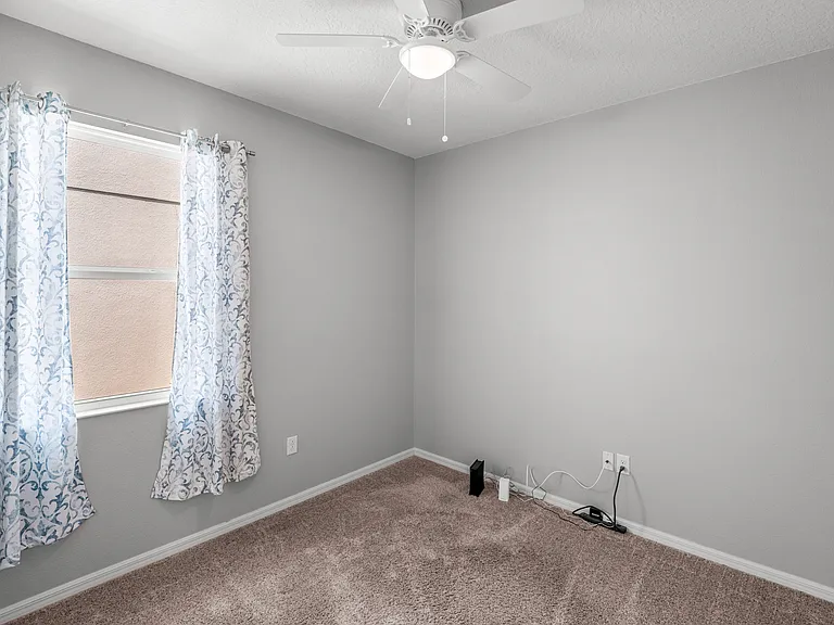 2813 Shelburne Way — Photo 21