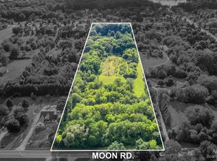 9464 Moon Rd, Saline, MI 48176