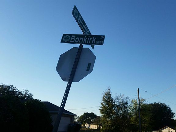 5th image of 1855 Bonkirk Dr