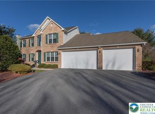 4515 Loraine Ln, Bethlehem, PA 18017