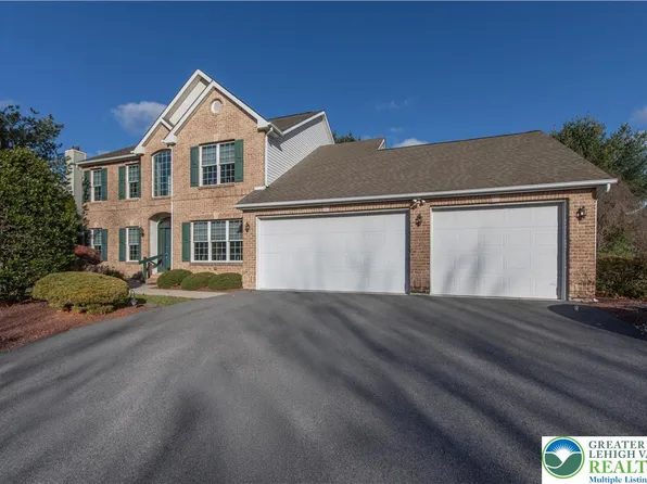 4515 Loraine Ln, Bethlehem, PA 18017