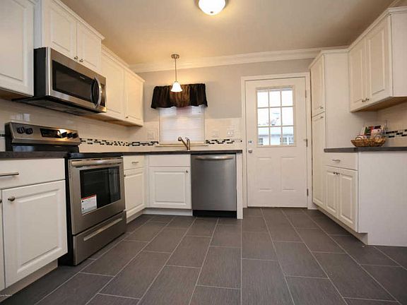 2nd image of 1111C Argyll Cir #100C