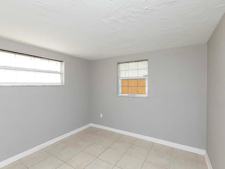 5638 Berlin Dr — Photo 14