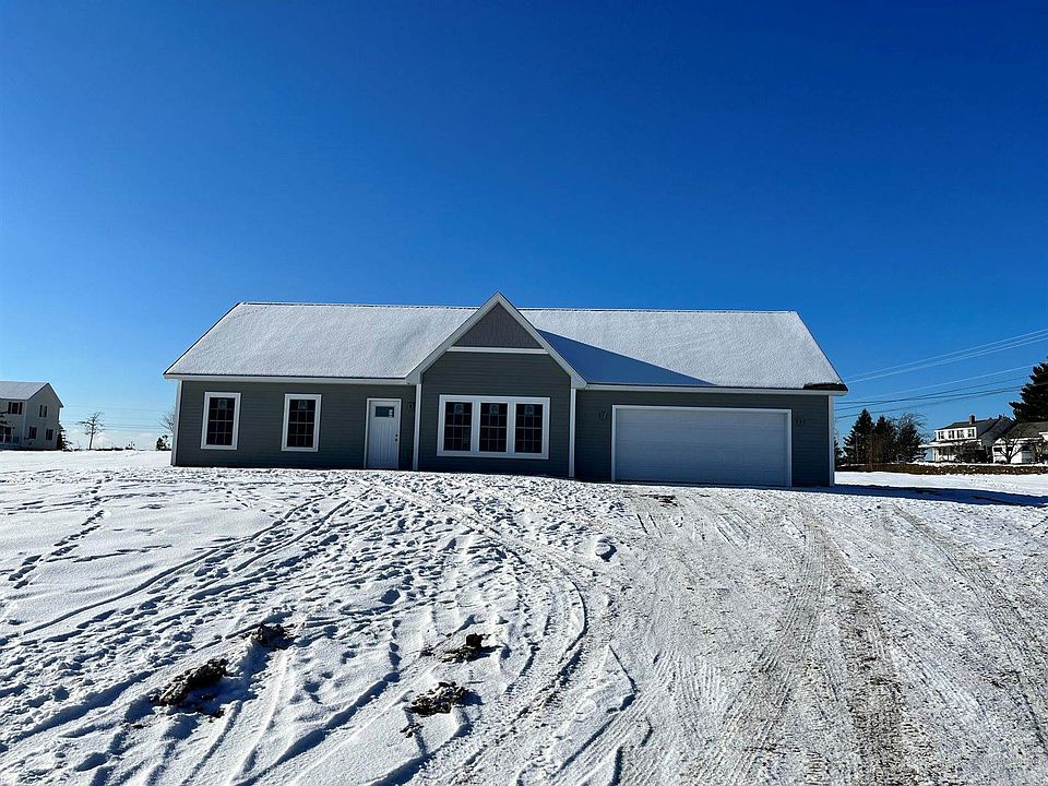 2nd image of 130 Amberside Dr