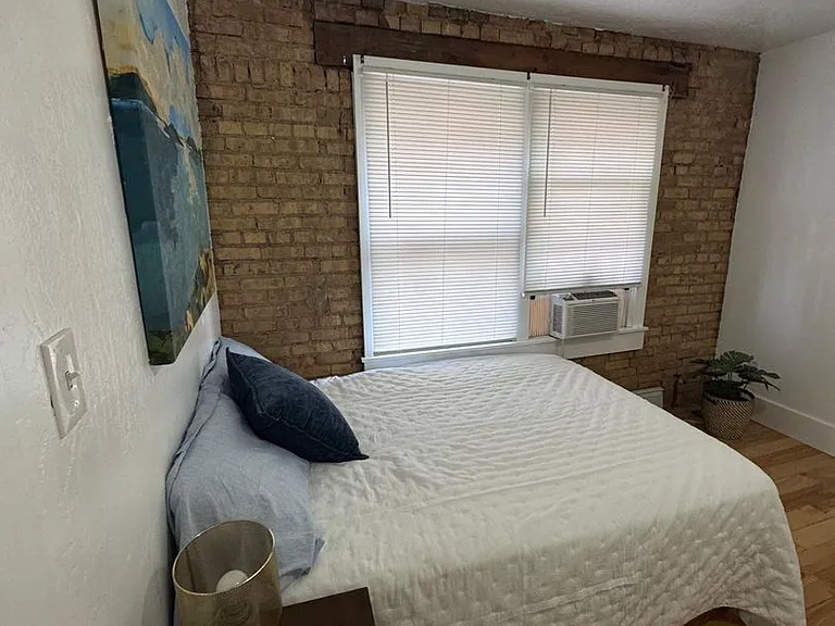 156-162 168 I St — Photo 10