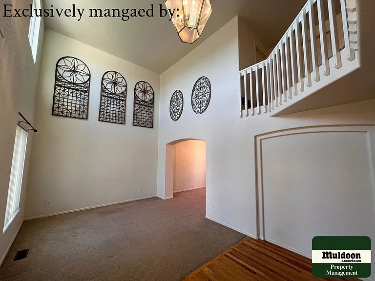5807 Poudre Way — Photo 9