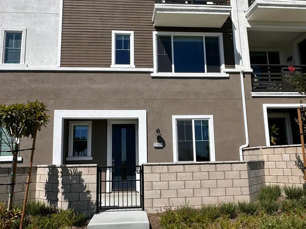 27664 Skyline Ln, San Pedro, CA 90732