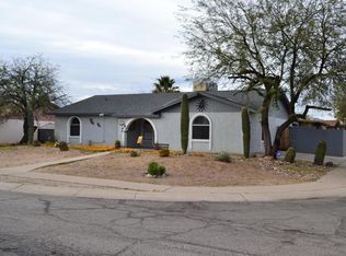 8001 N Firethorn Ave, Tucson, AZ 85741