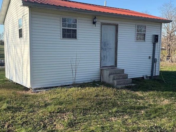 5974 & 5992 Holland Rd, Scottsville, KY 42164
