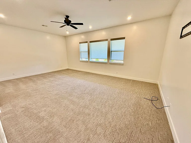 3714 S McKenzie Ln — Photo 35
