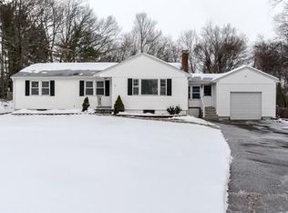 128 Dale St, North Andover, MA 01845