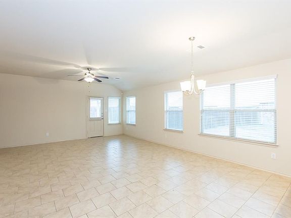 4th image of 23602 Shortleaf Pine Dr