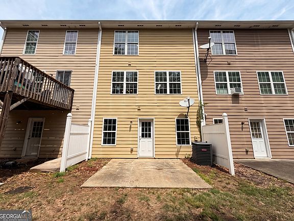 5th image of 6369 Redan Sq