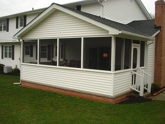 3rd image of 7841 Dogwood Ln