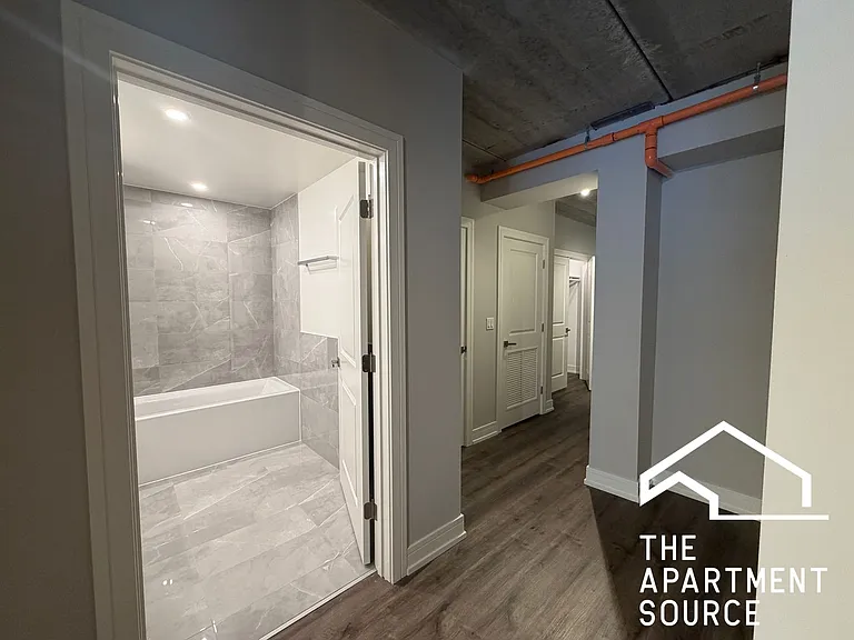 962 W Carmen Ave #1 — Photo 6