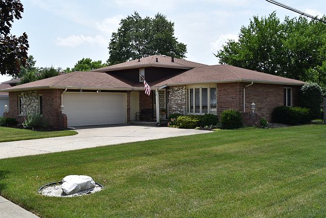 1st image of 20600 Sandridge Dr