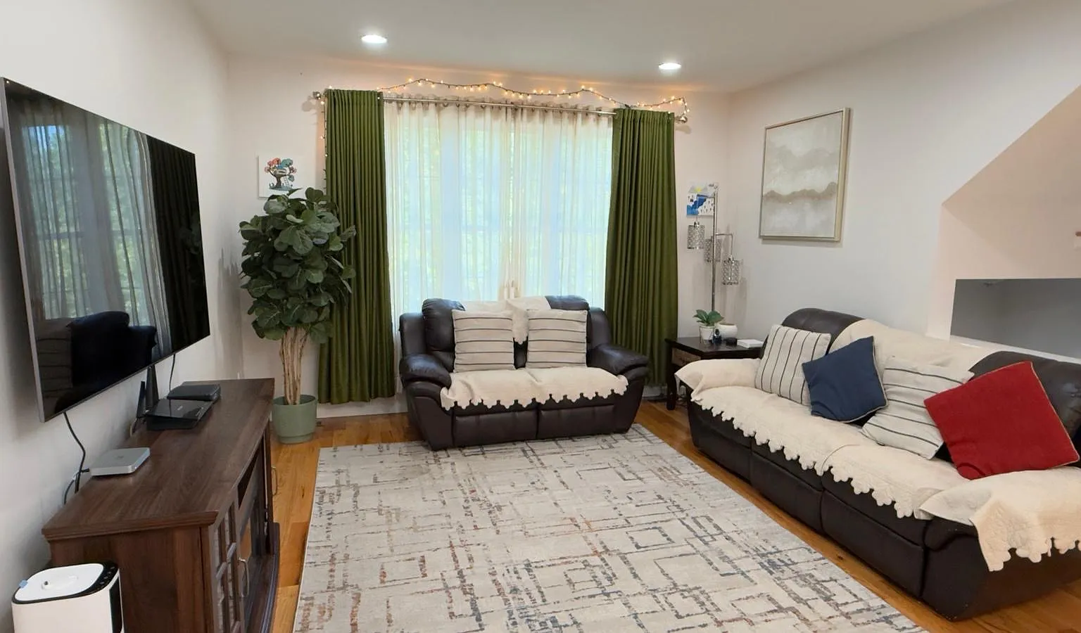 2 bed, 2.5 bath, 1750 sqft, $3,295 — Photo 4