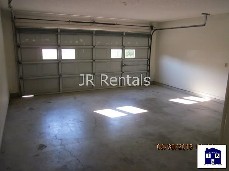 1107 Tyler Dr — Photo 35