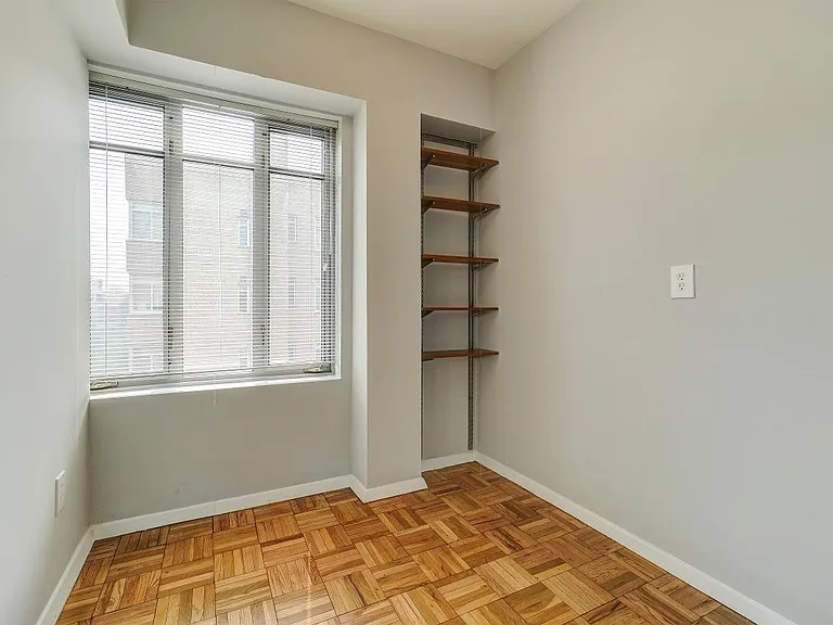 1711 Massachusetts Ave NW #713 — Photo 18