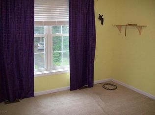 2529 McEwan Blvd, East Stroudsburg, PA 18302