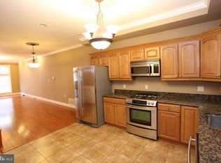 704 S Linwood Ave, Baltimore, MD 21224