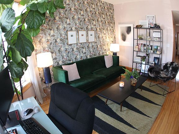 2nd image of 2831 W Fullerton Ave APT 2