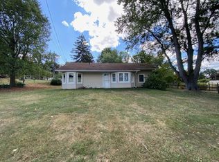 140 Orton Dr, Akron, OH 44319