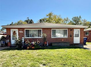 10724 Tropic Dr, Saint Ann, MO 63074