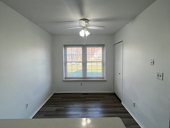3rd image of 42173 Roscommon St
