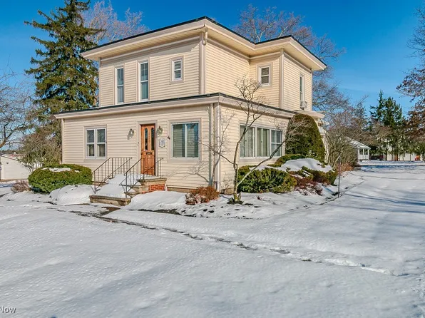 400 North St, Chardon, OH 44024