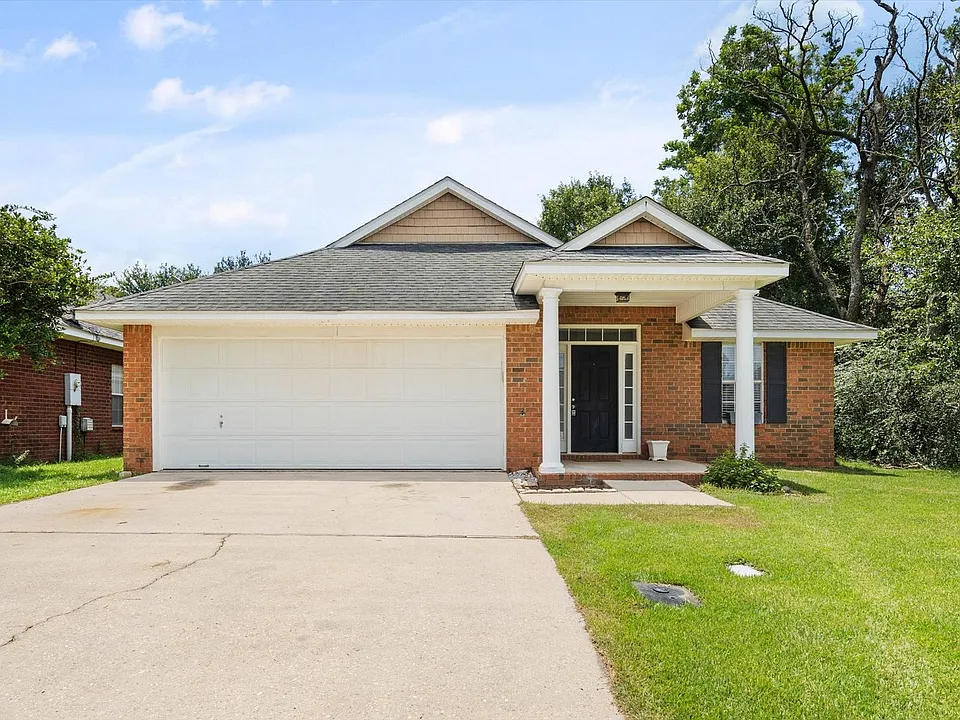 21570 Palmer Ct