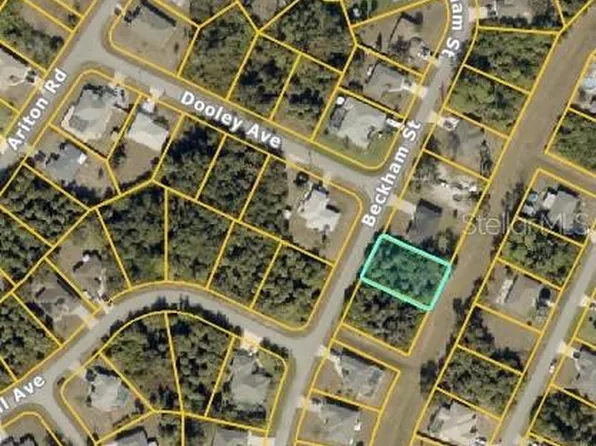 Beckham St #9, North Pt, FL 34288